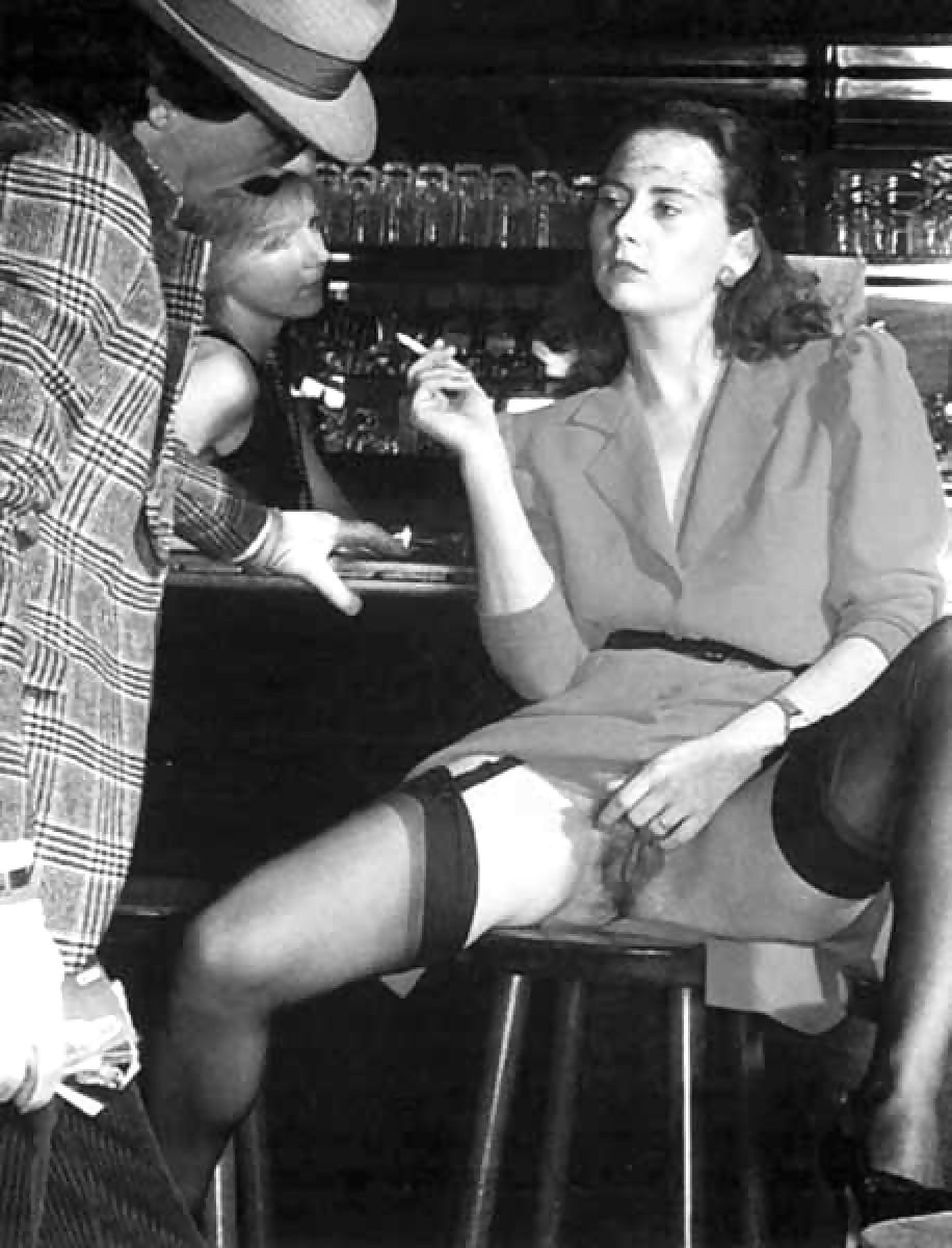 Retro women without panties