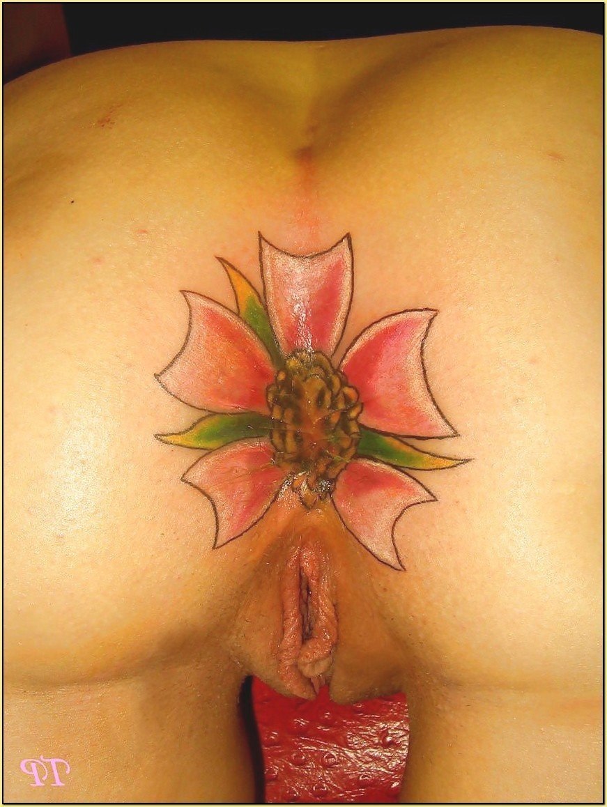Intimate tattoos on the vagina