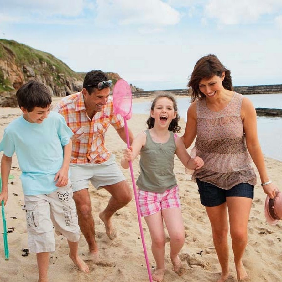 Family of naturalists on the beach