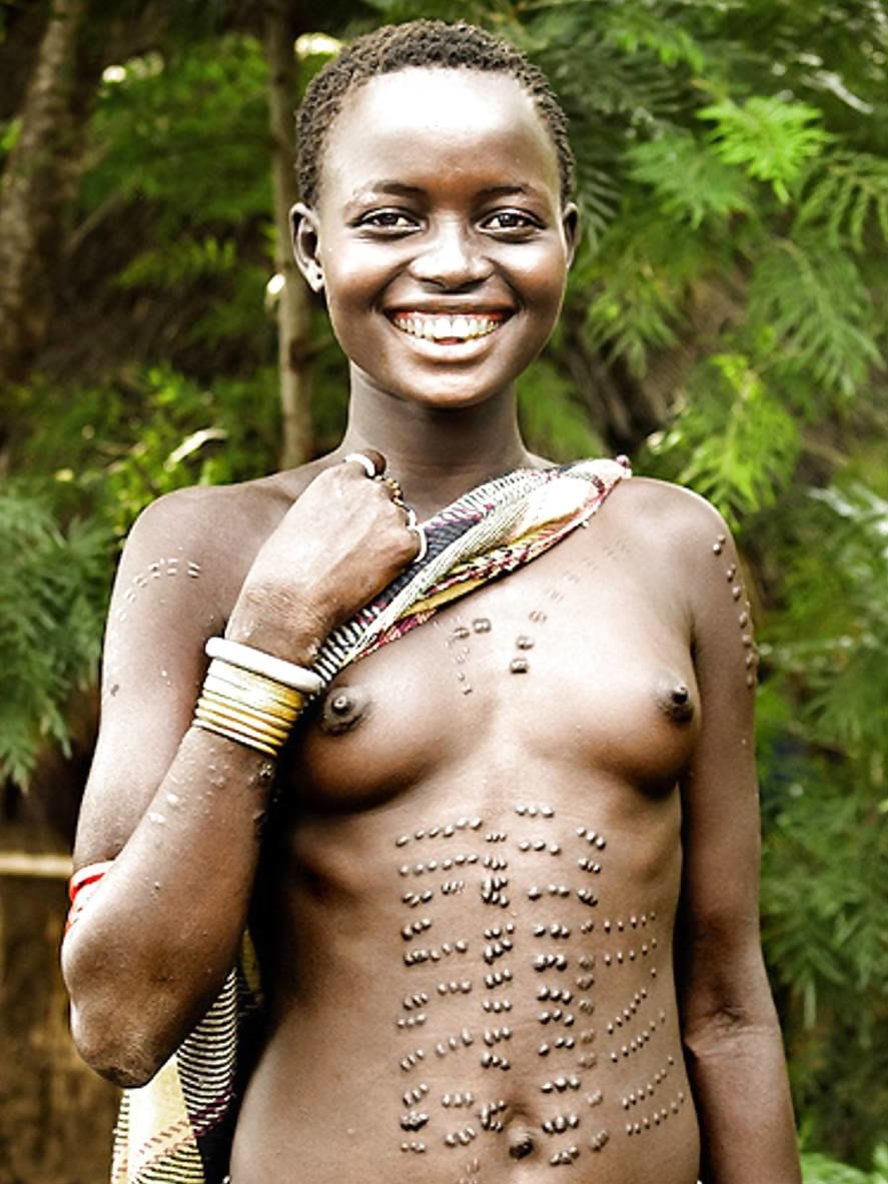 Pregnant in Africa naked