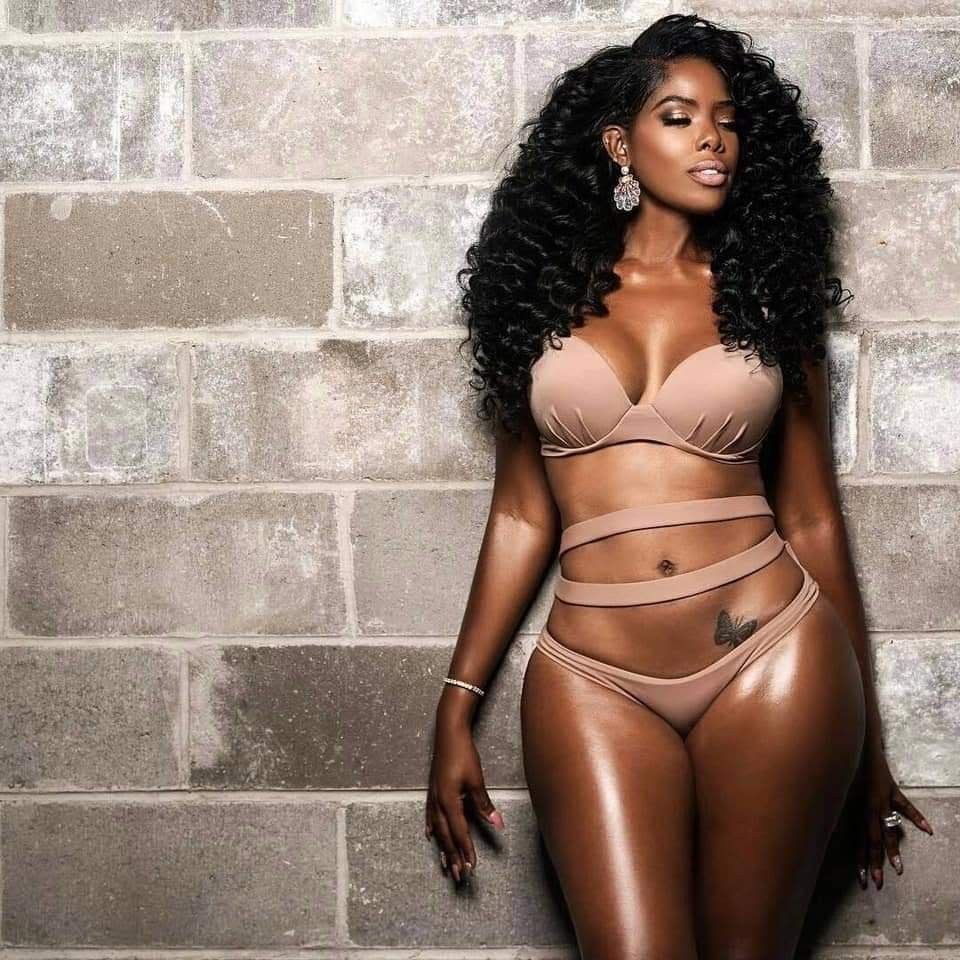 Pose for drawing hugs