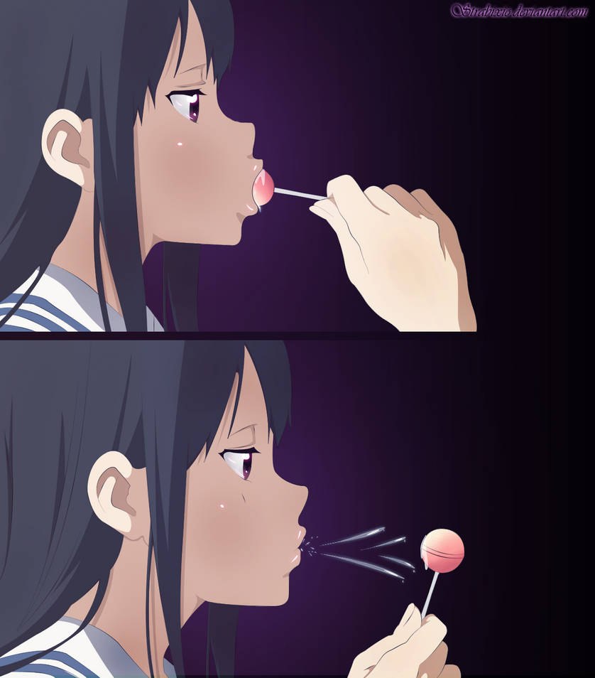 Mitsuki Nashe with Chupa Chups