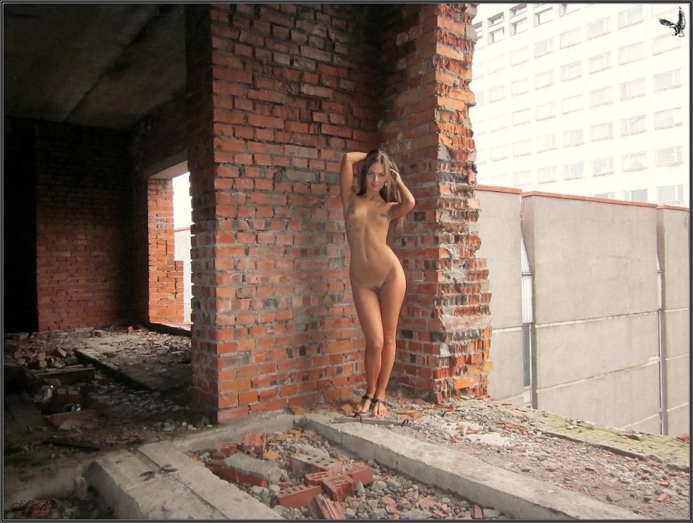 Erotic photo shoot at a construction site