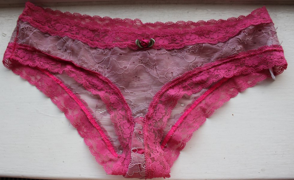 Shabby Panties stomach