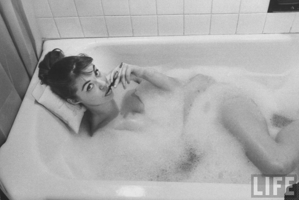 Yonna Jinton in a swimsuit