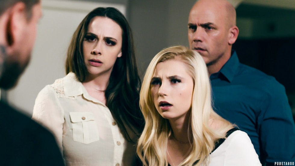 The old women suck in glasses