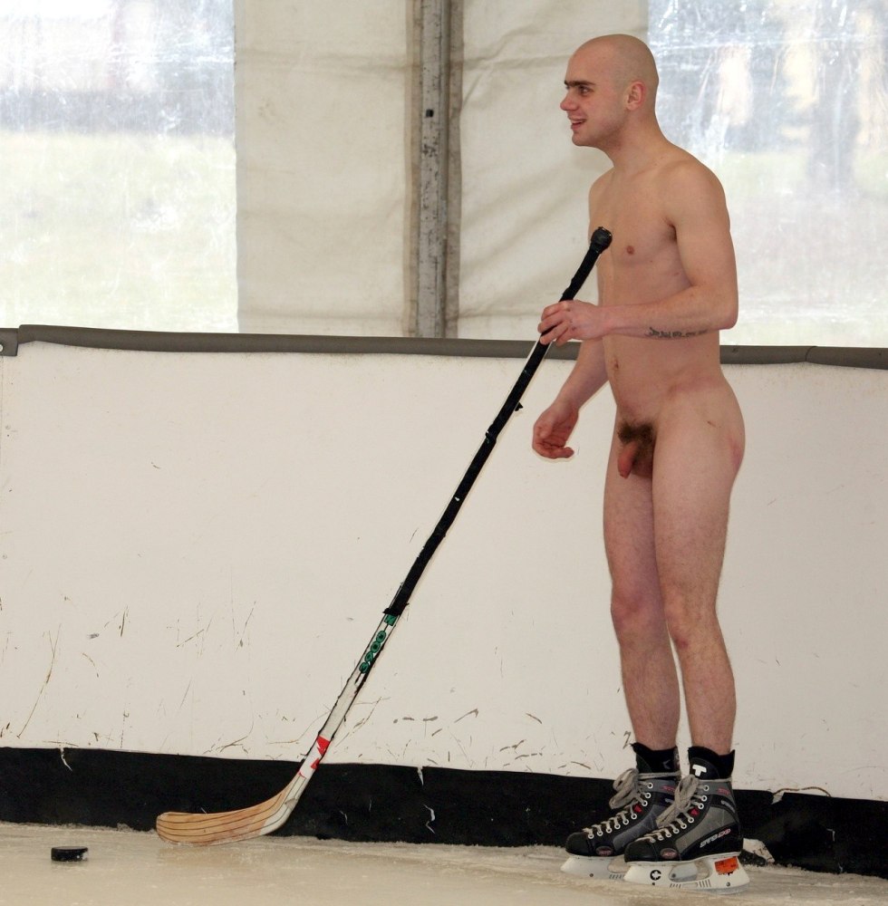 Naked women hockey players