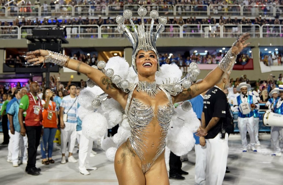 Andrea Martins Brazili Carnival