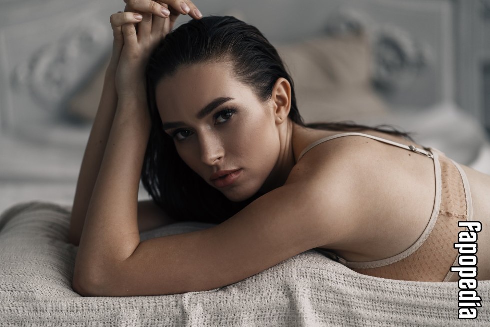 Christina Rose Miss Anal