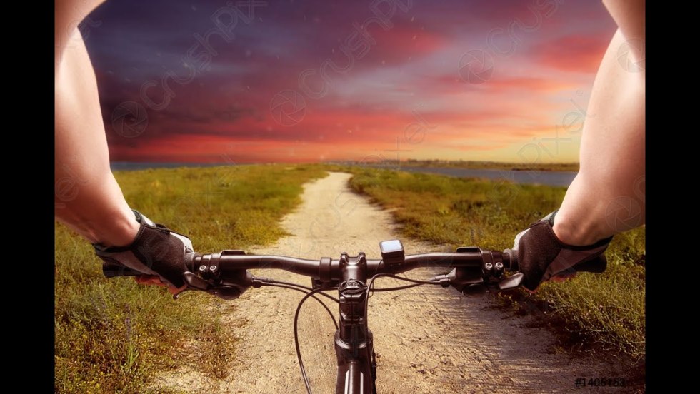 Cyclist leaving for a distance