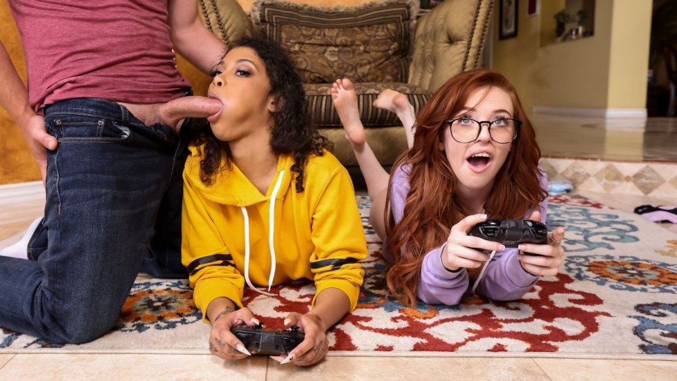 Black fucked the girl Gamersha and her friend
