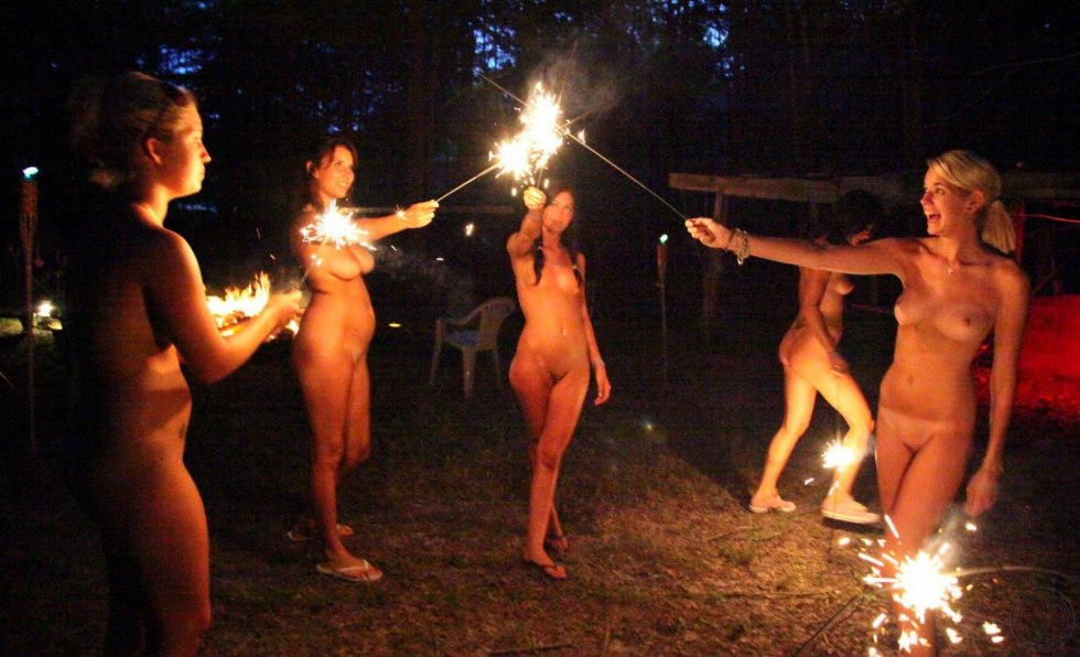 Witch naked at the stake