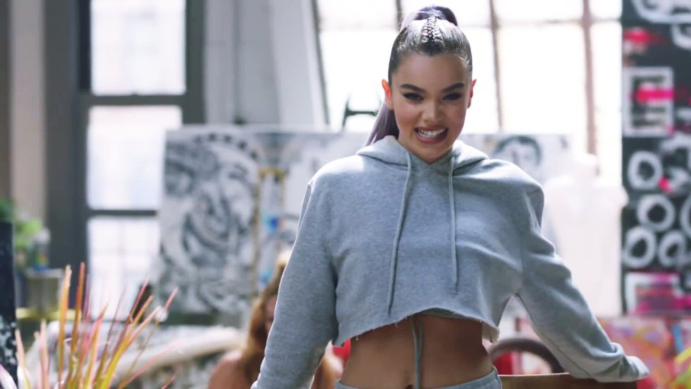 Haley Steinfeld Sport