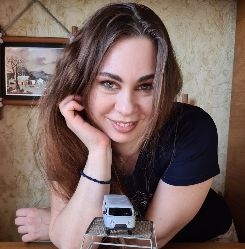 Young Russian porn actress Dasha