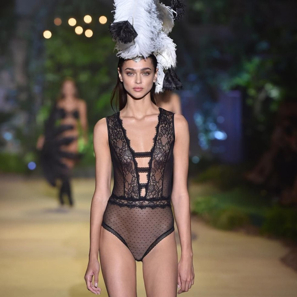 Model breast on the catwalk