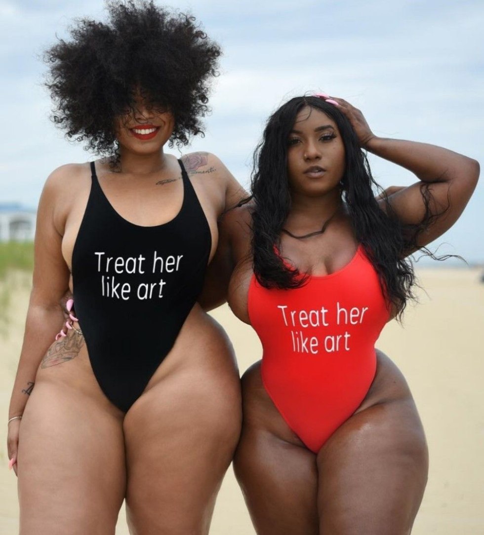 Sexy girls in bikini black girls