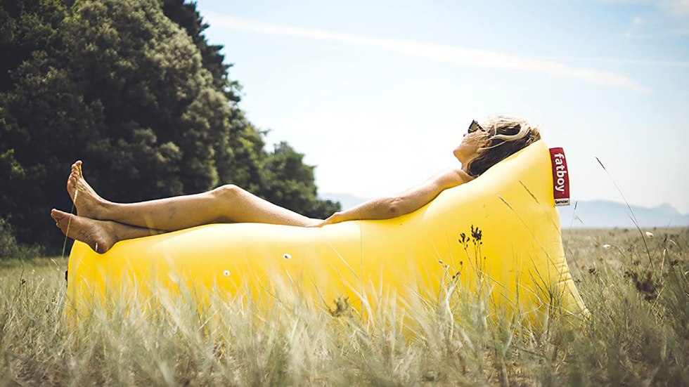 Laura Lion Anal at the XXX pool