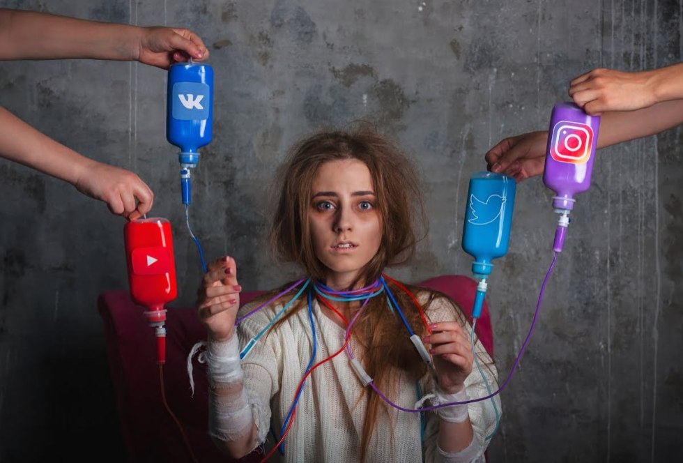 Funny girls from social networks