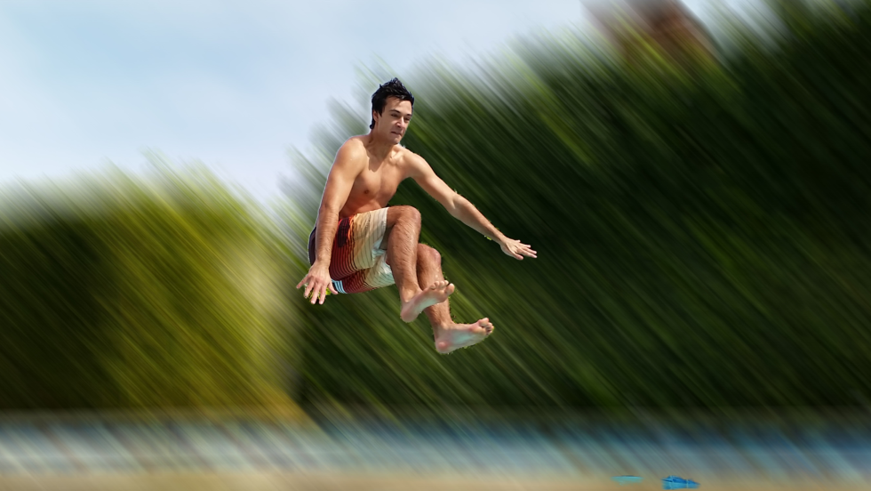 Julia Parshuta barefoot