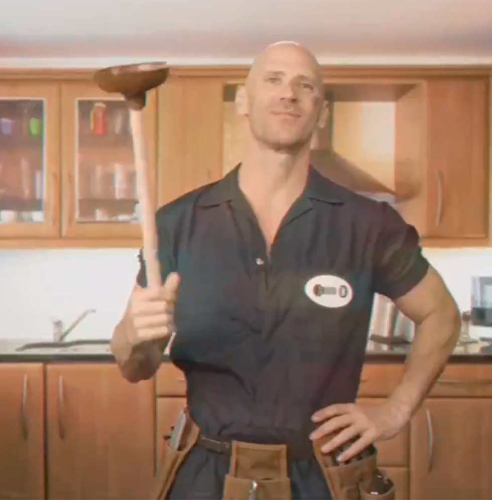 Johnny syntes plumber