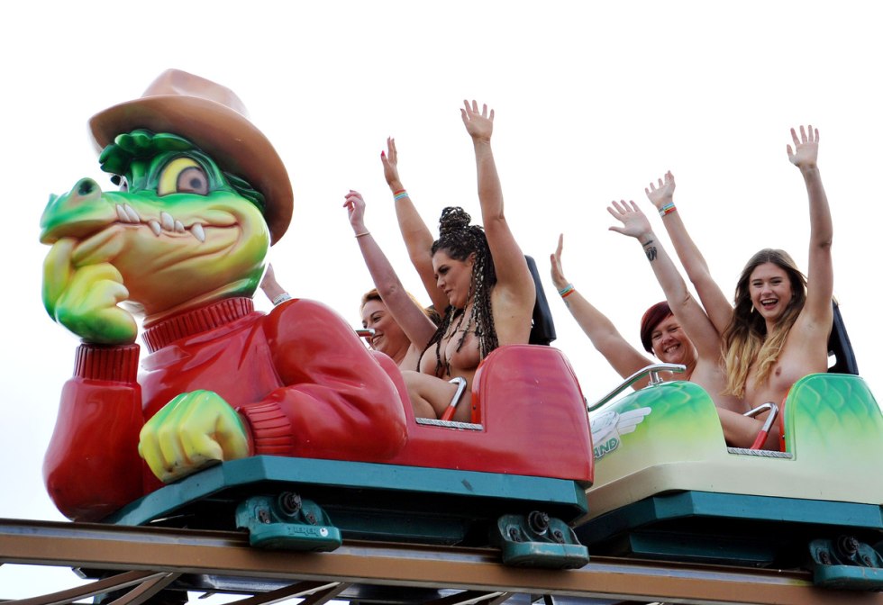 Man of the House Veronica +18