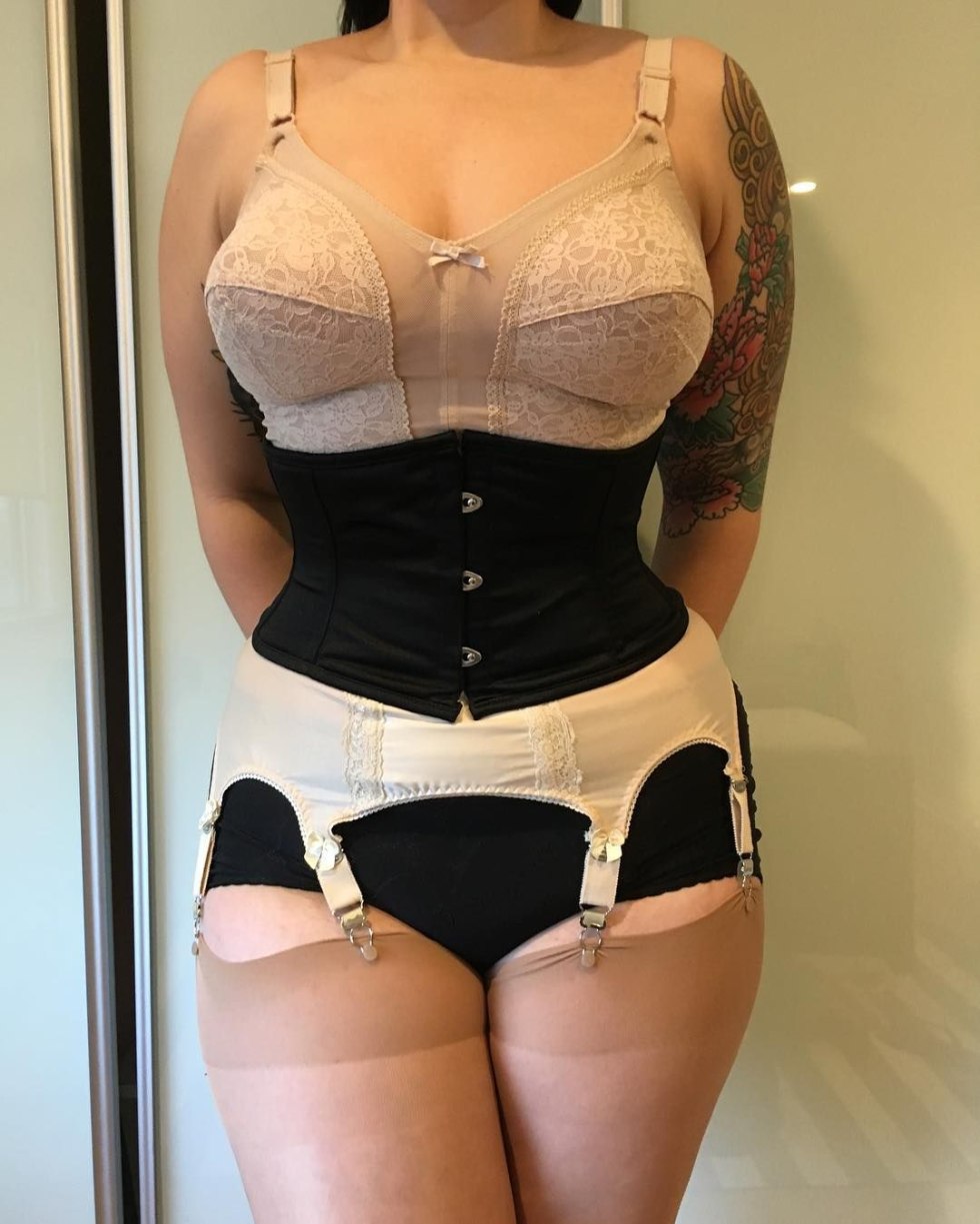 British porn actress Lucy Zara