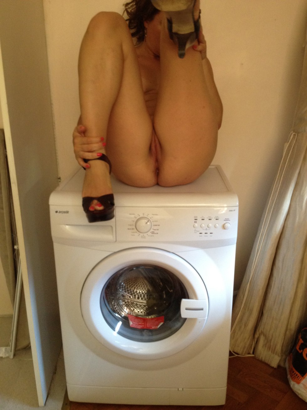NIKA 69 stuck in a washing machine