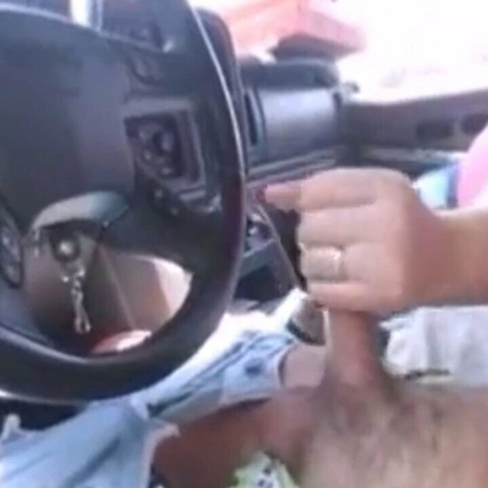 Amateur suction in a car