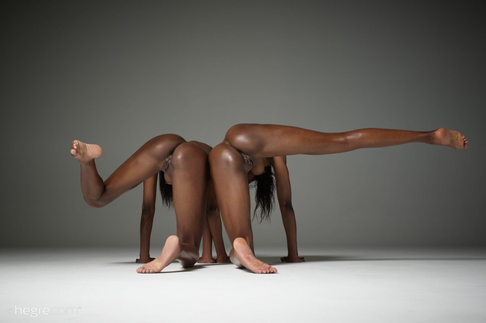 Beautiful naked mature aunts