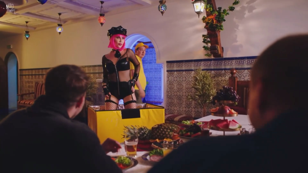 Striptsers Julia Mikhalkova