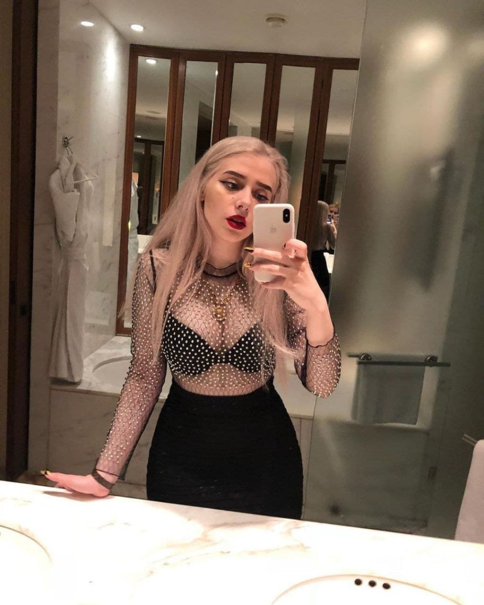 Molly Kavalli Ass Molly Ruvalli Ass