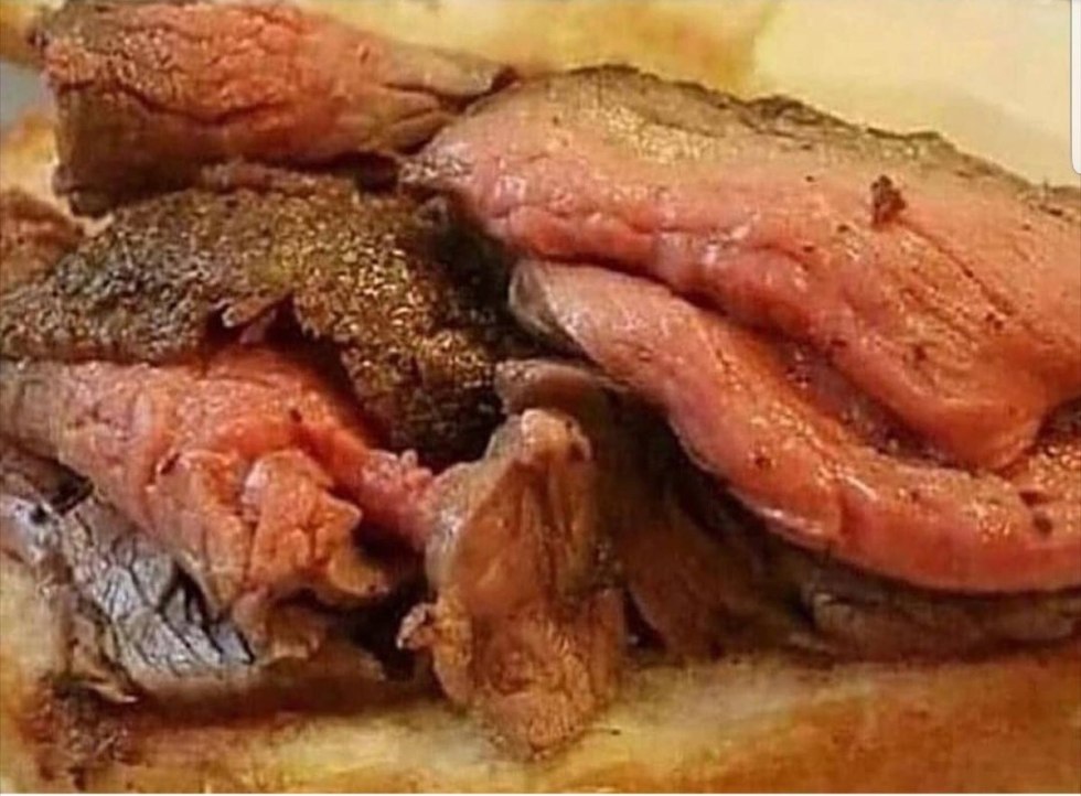 The largest small labia lips