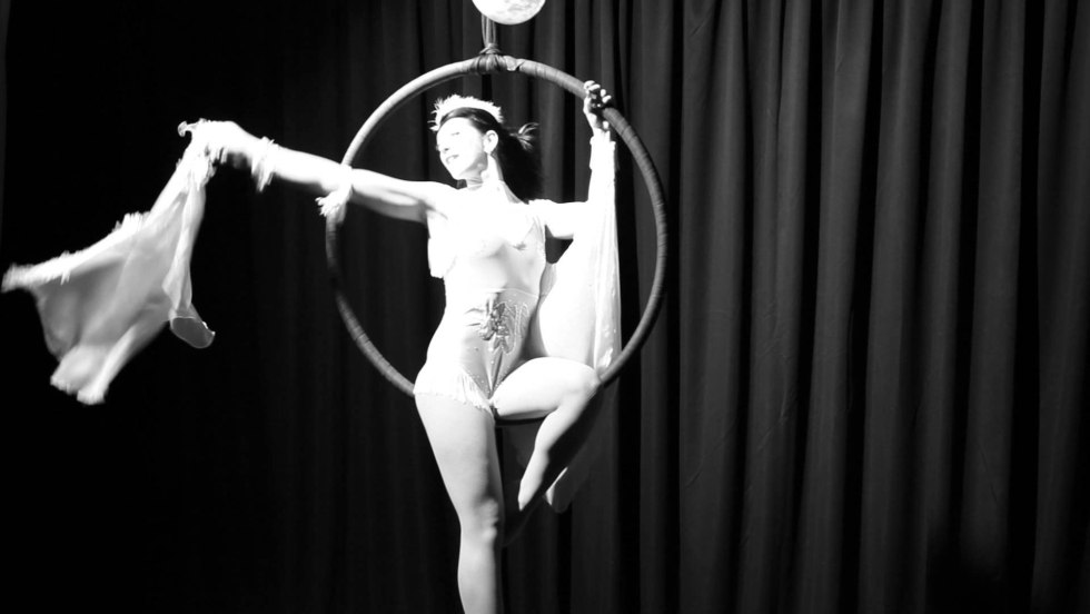 Naked dances in sports