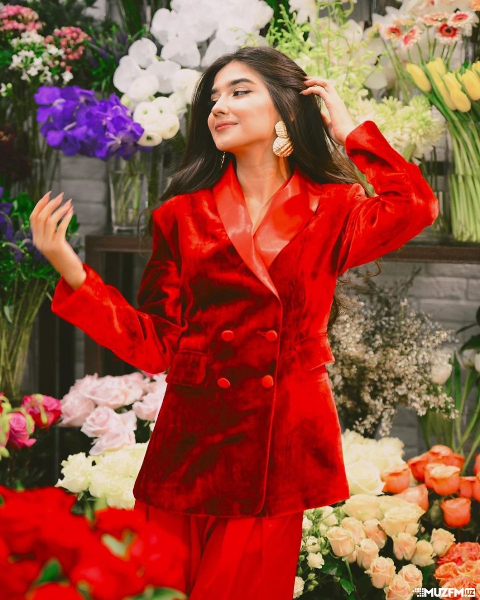 BILOL DURDONA QURBONOVA