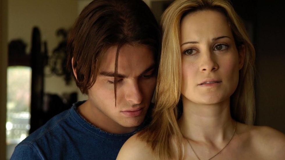 Kevin Zegers Camille Sullivan