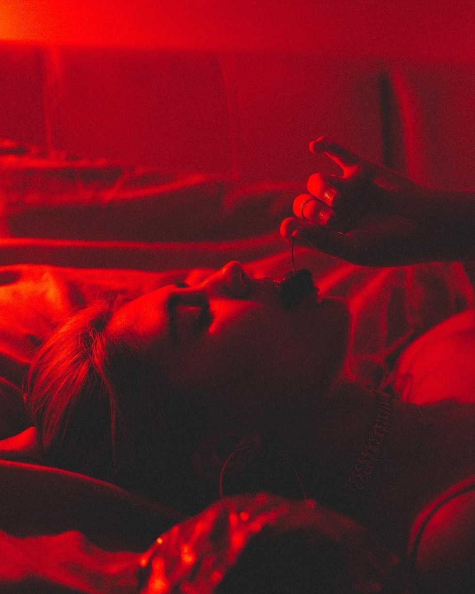 Aesthetics of red girl