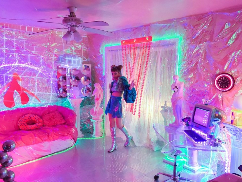 Neon -style room