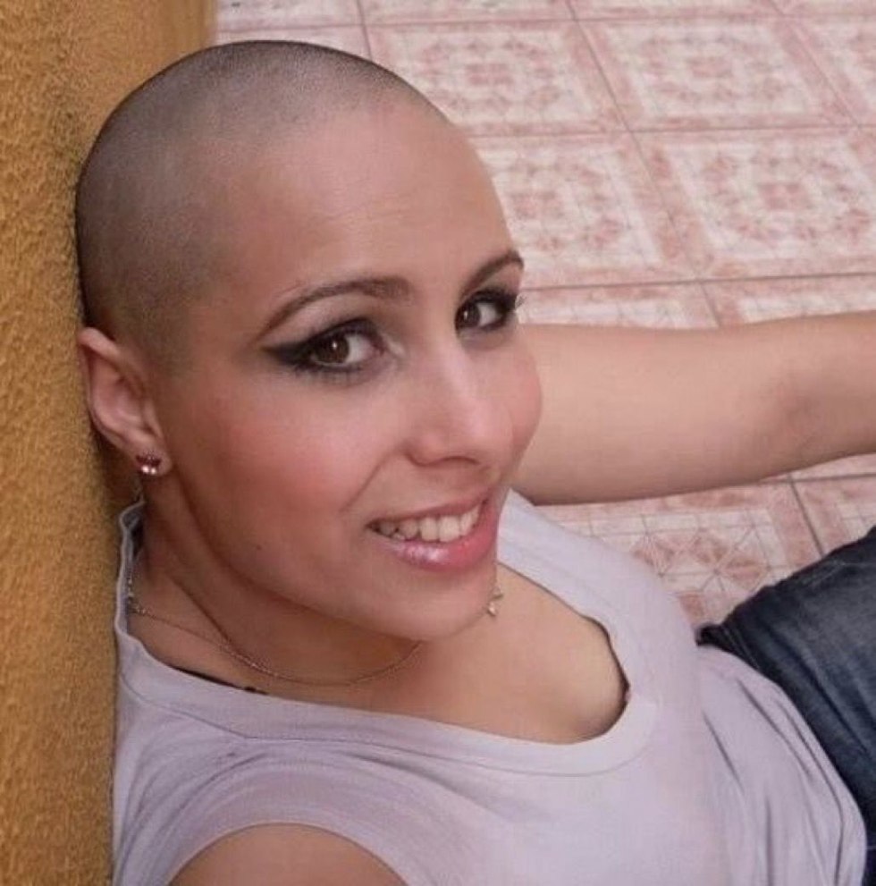 Pornstar with shaved temples