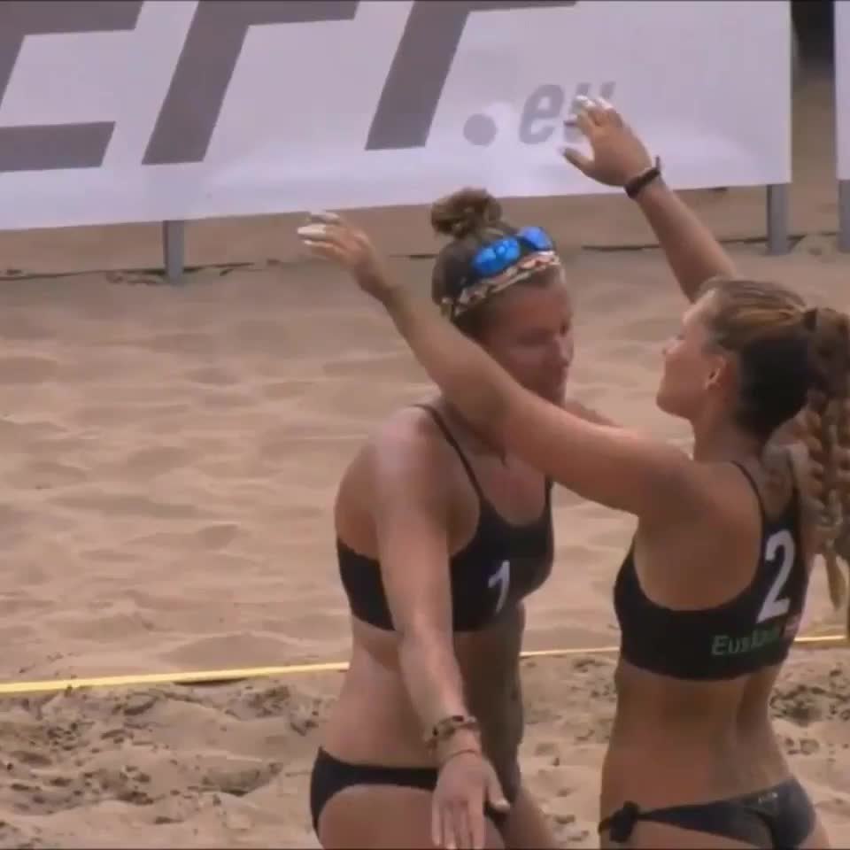 Women's beach volleyball naked