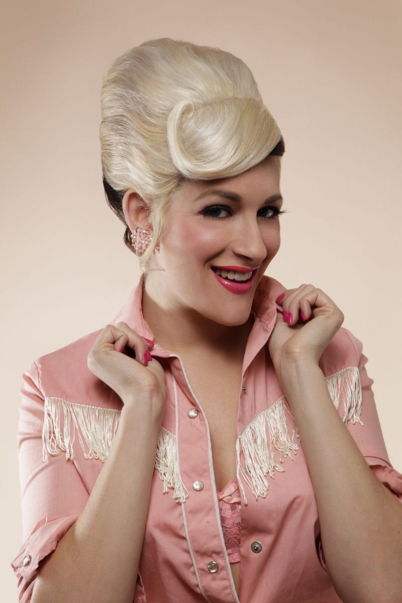 Beautiful Bouffant Ladies (90 photos)