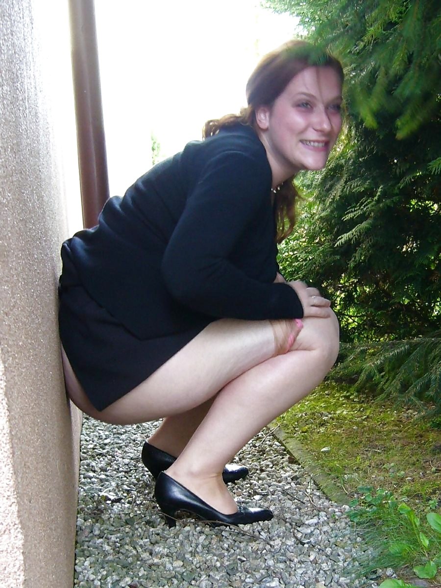 Naked hairy girls Pissing