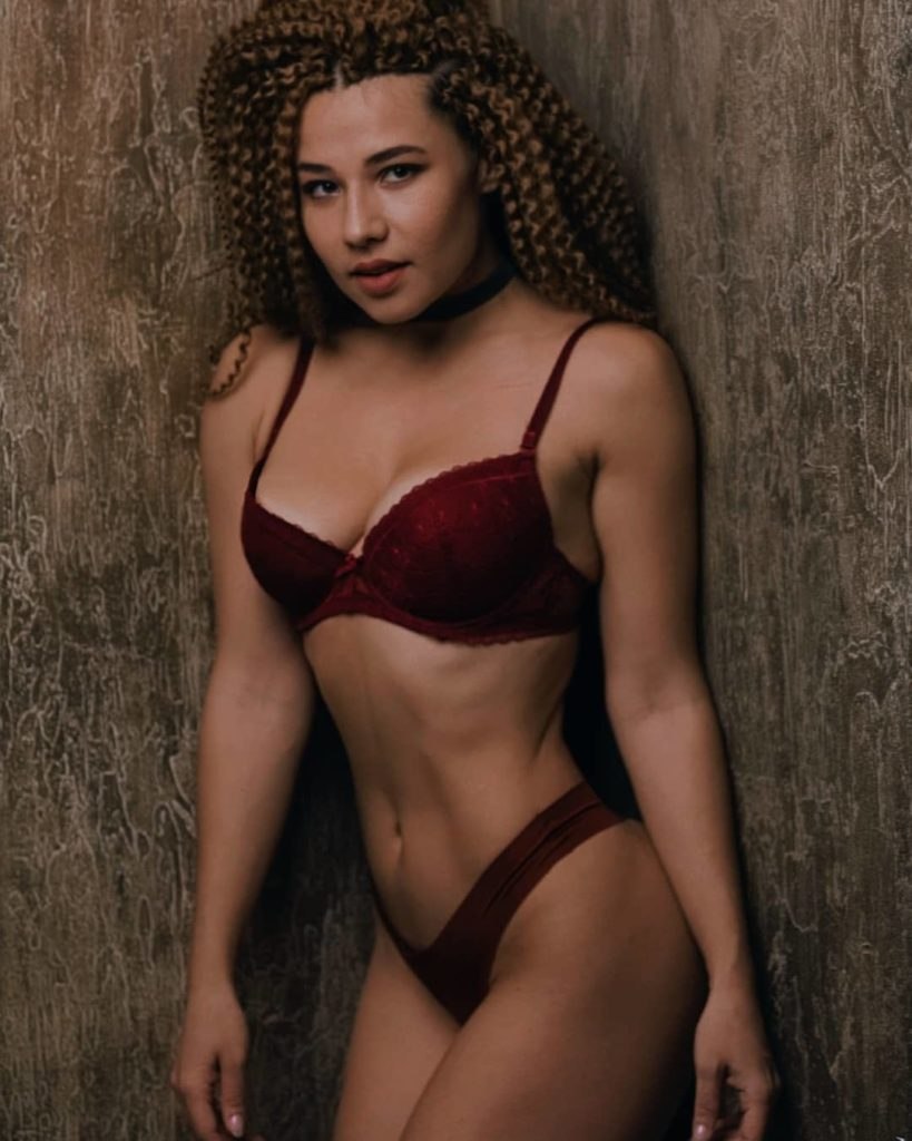 Dasha Ostrovskaya Dashaostro