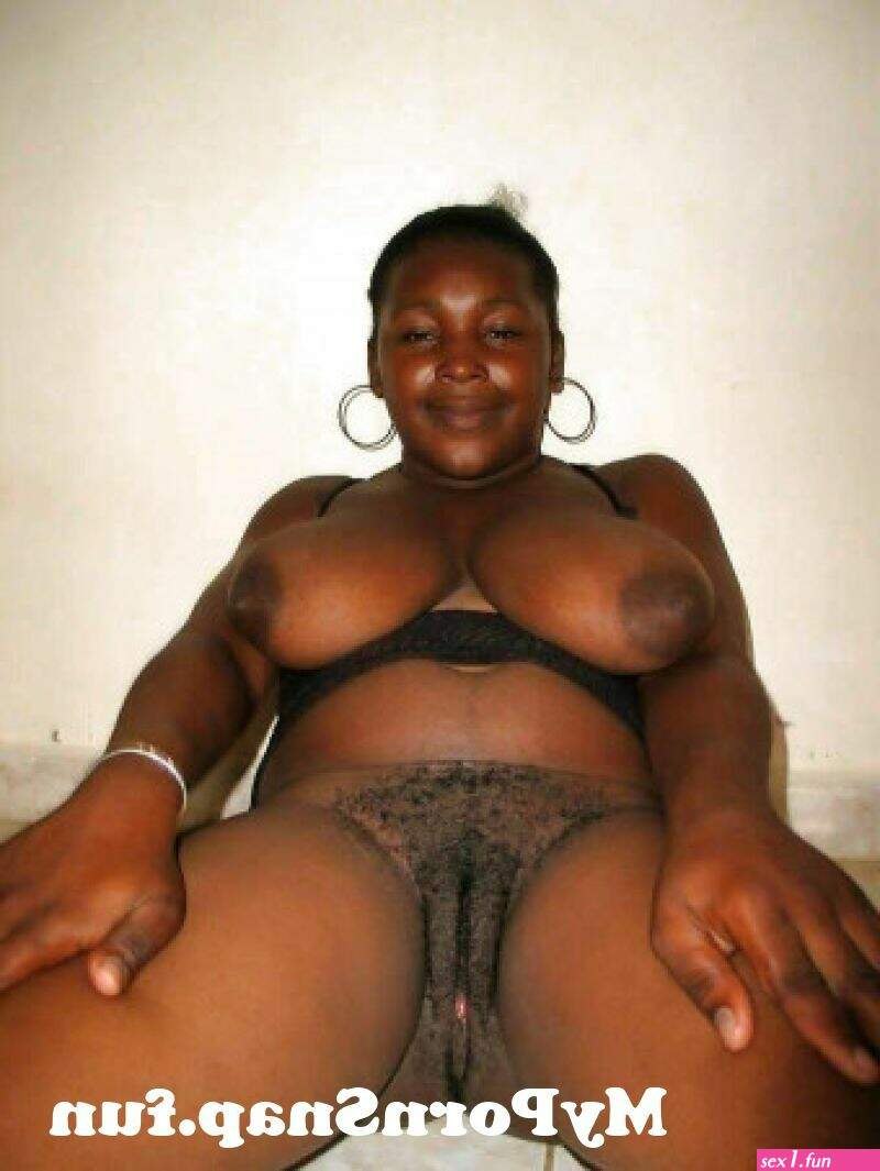 Black woman with big breasts anal