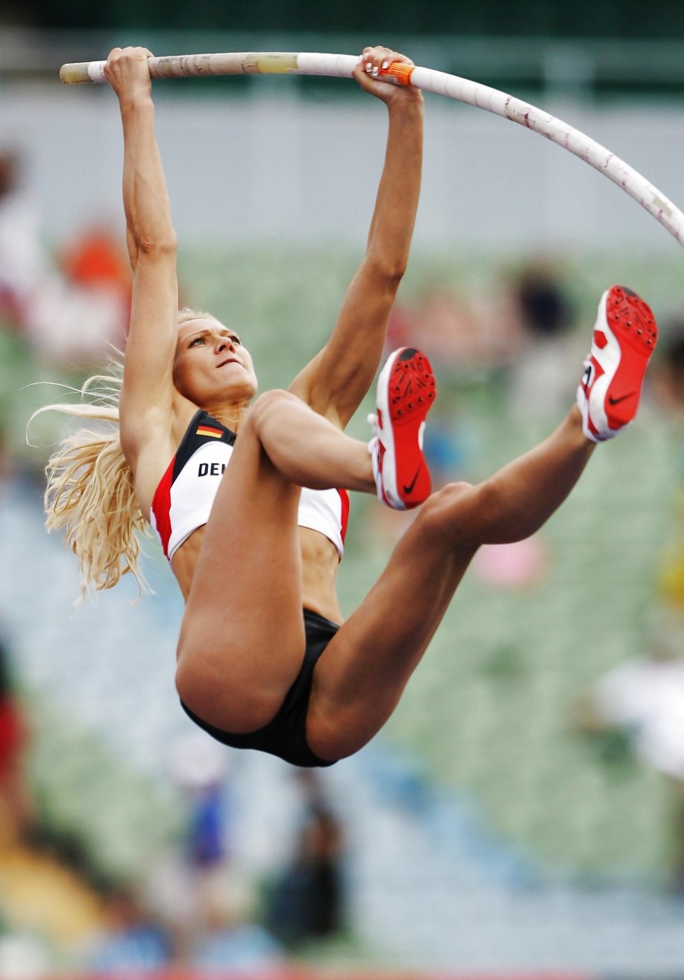 Paola Seville athletics