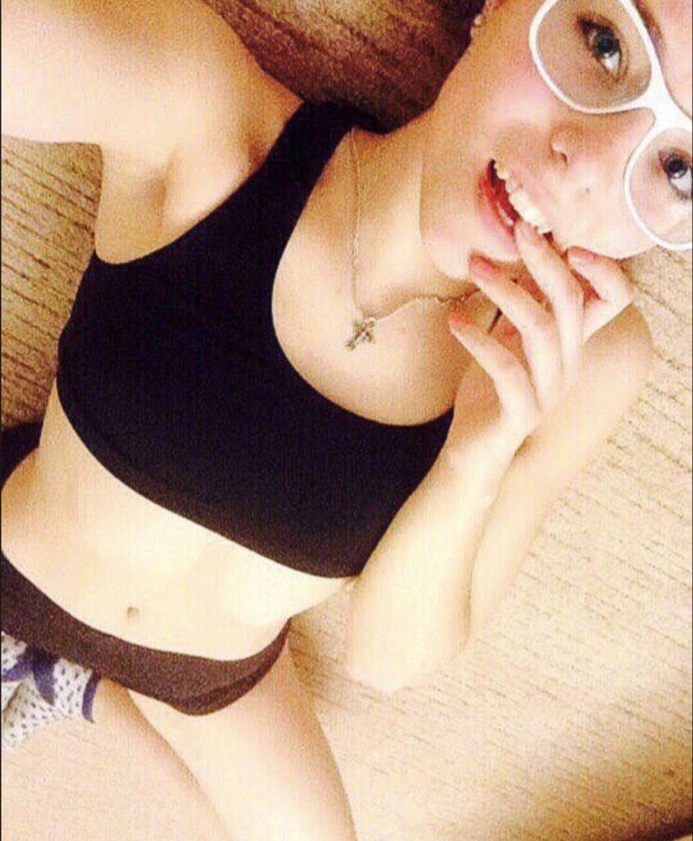 Adele Alina Fatheeva in mini