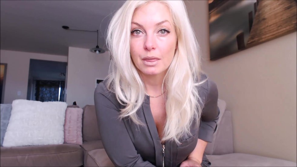 Missbehavin26 Biography