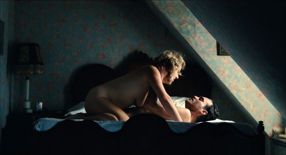 Naked Karina Sharkunova