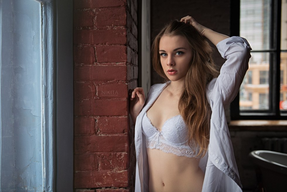 Dense transparent Bra Tits