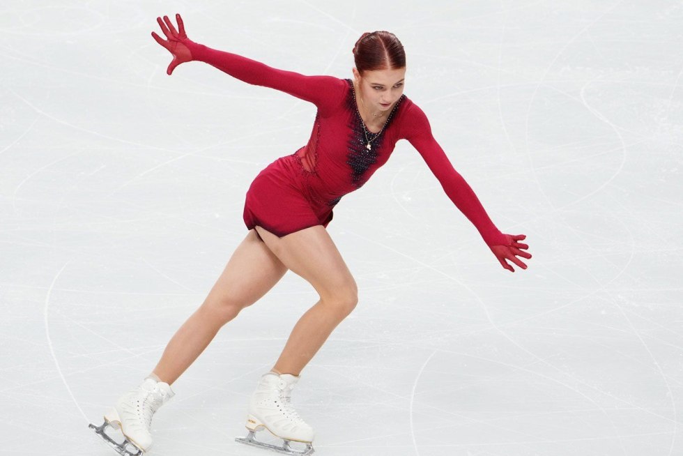 Sasha Trusova skater 2022