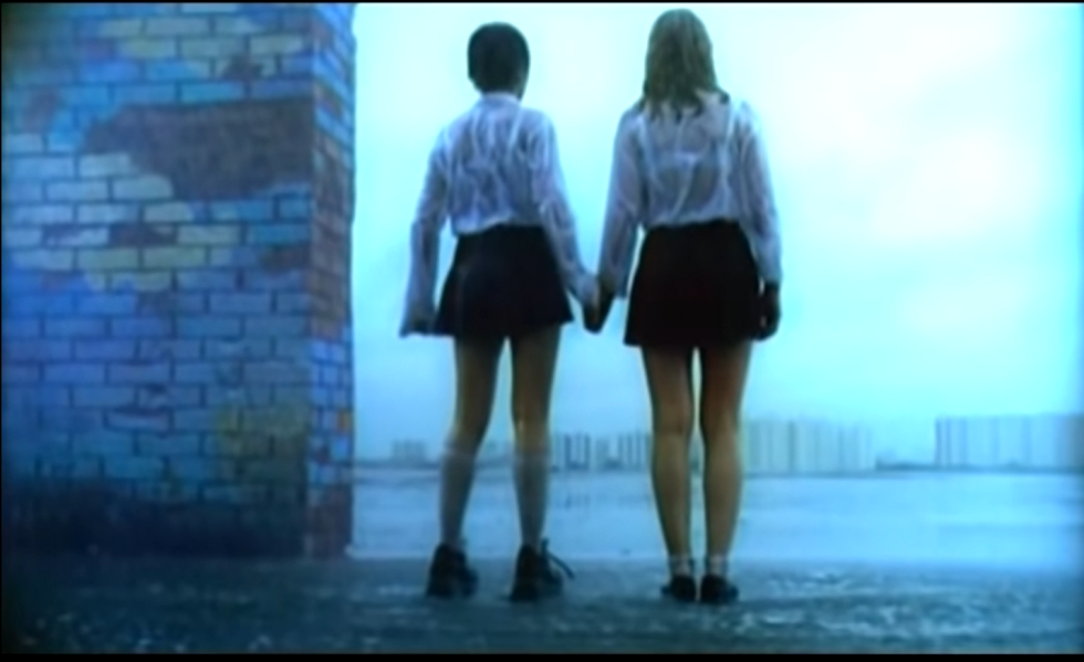 Julia Volkova simple movements